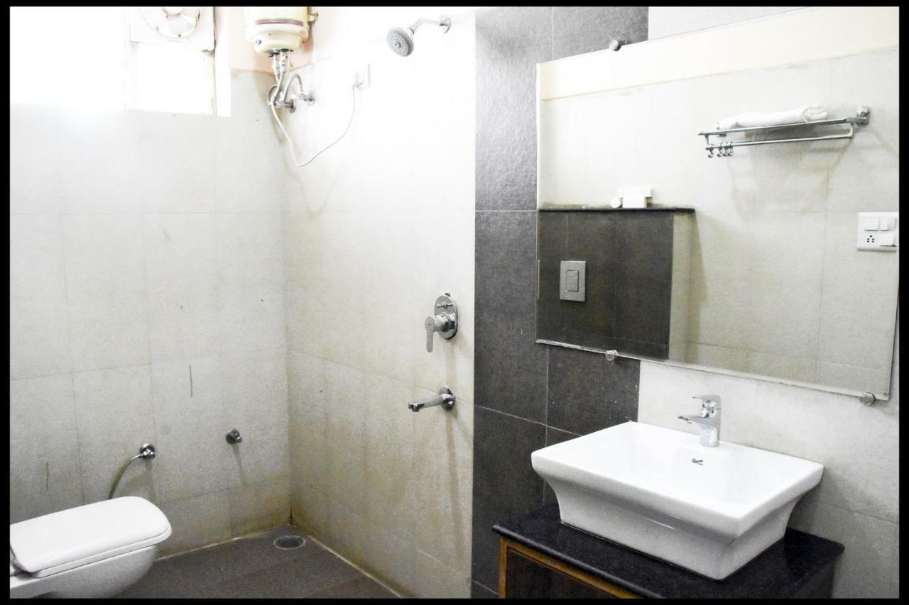 Hotel Midtown Grand Kota  Zewnętrze zdjęcie