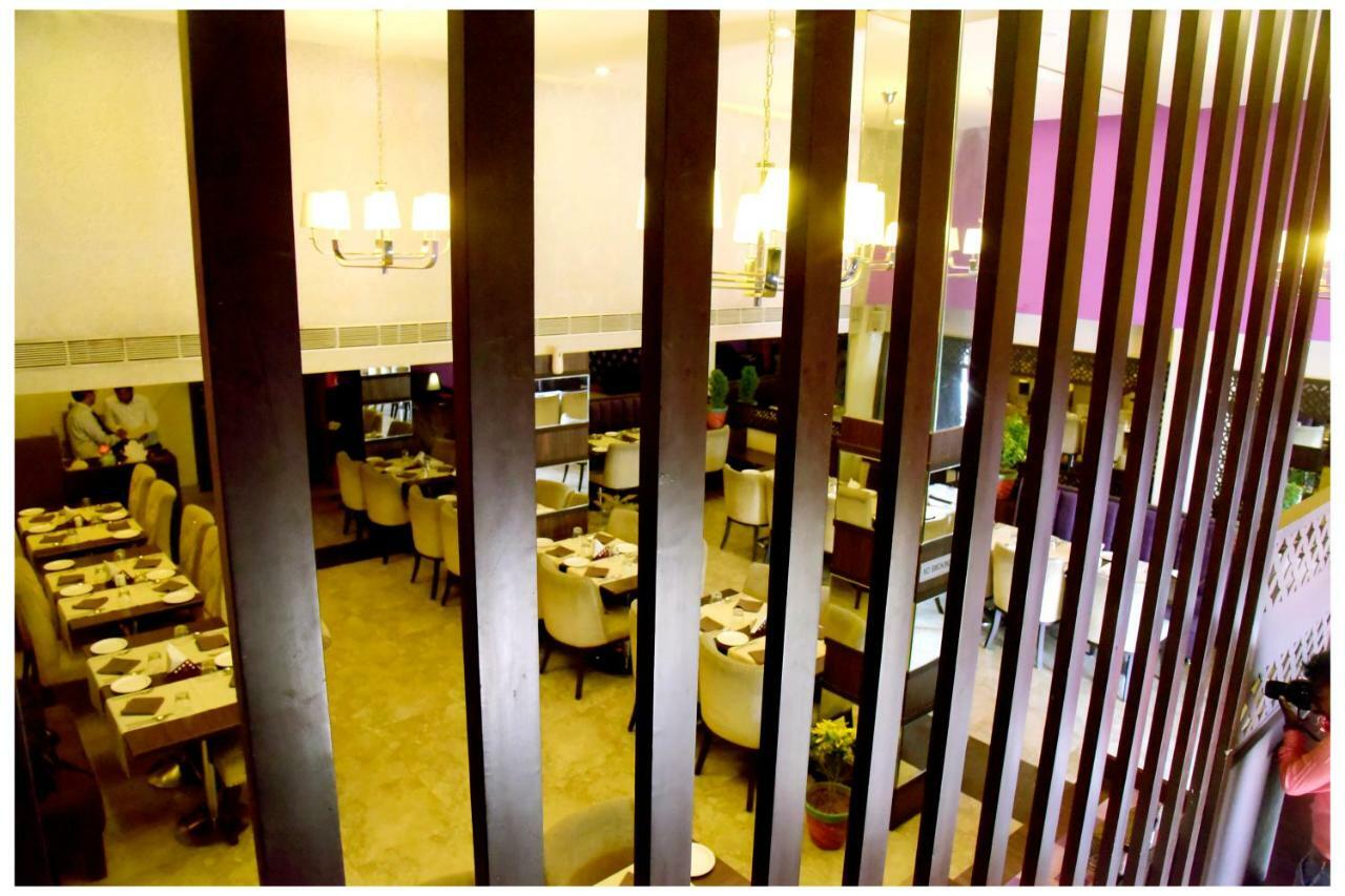 Hotel Midtown Grand Kota  Zewnętrze zdjęcie